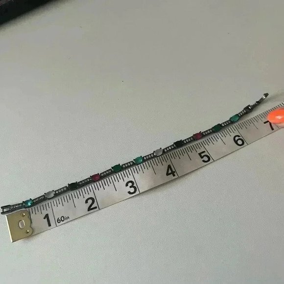 Ladies gemstone tennis bracelet - Picture 5 of 6